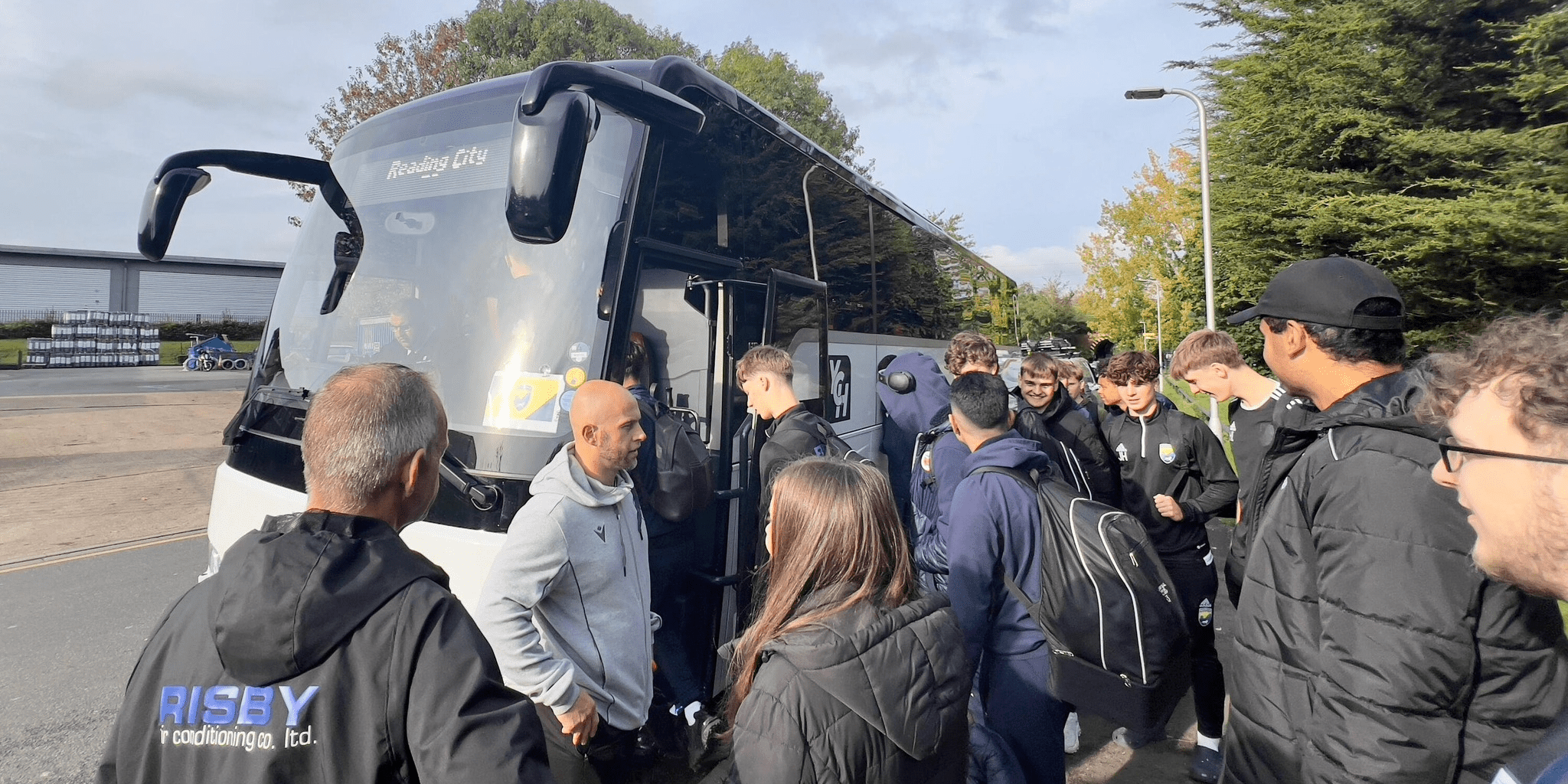 Your Coach Hire: Proud sponsors Reading City FC! Image